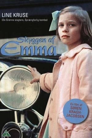 Emma (Line Kruse) is an eleven year-old only child from a wealthy Danish family. Emma's parents seem more interested in their own interests than in her. One evening when Emma overhears her mother talking about how tragic it must be to have your child kidnapped, Emma decides to stage her own kidnapping. She soon meets Malthe, a kind-hearted, child-like, naïve sewer cleaner who literally stumbles on to her. She convinces Malthe that she is a Russian princess whose family is being chased by Bolsheviks, so Malthe lets Emma stay with him in his very modest abode. After being "kidnapped" for a few days, Emma decides to return home. But, just as she is about to return, she overhears a couple of servants talking about how her parents don't seem to be very upset over her dilemma....