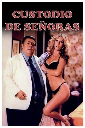 Jorge is a photographer for a newspaper, from which he is fired. He then begins to work in a detective agency, where he is assigned the mission of protecting Monica, a beautiful woman threatened with death by an ex-boyfriend.