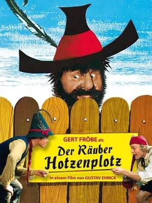 The robber Hotzenplotz shows no mercy and steals Grandma's music-making coffee grinder. Naturally, Kasperl and Seppel have something against this and set off in pursuit. But Hotzenplotz overpowers them. Trapped in the robbers' den, one of them is even to be sold to the mysterious magician Petrosilius Zwackelmann...