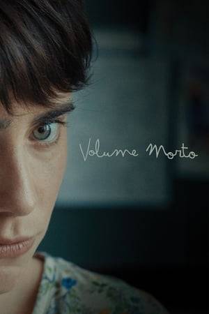 A young teacher sensitizes herself to the strange case of Gustavo, the "MUTE".