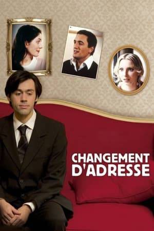 In Paris, the emotional and professional tribulations of a musician and his roommate. Freshly installed in Paris, David, a shy and clumsy musician, falls madly in love with his student, Julia. He tries everything to seduce her. His roommate, Anne, encourages, advises, and consoles... passionately!