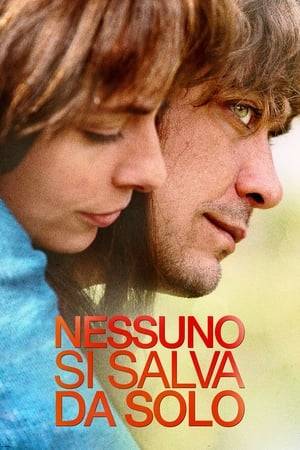 Gaetano and Delia, a separated couple, try to pick up the pieces of their broken love, recalling all the faults and the mistakes which led them to where they are now.